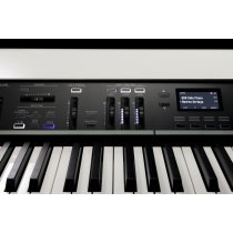 88-Key Stage Piano With Seven Inspiring Sound Engines