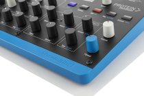 Compact 8-Voice Polyphonic Wavetable Synthesizer with Arpeggiator, Step Sequencer, & Effects